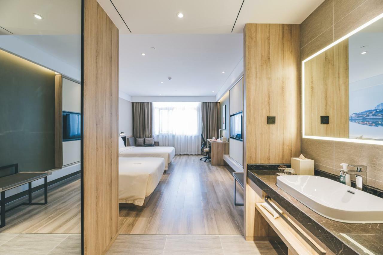 Atour Hotel Haining Leather City South Gate Exterior photo